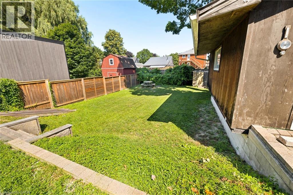 714 Frederick Street Property Photo 33