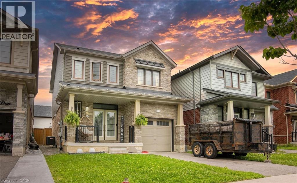 232 BEDROCK Drive Property Photo 1