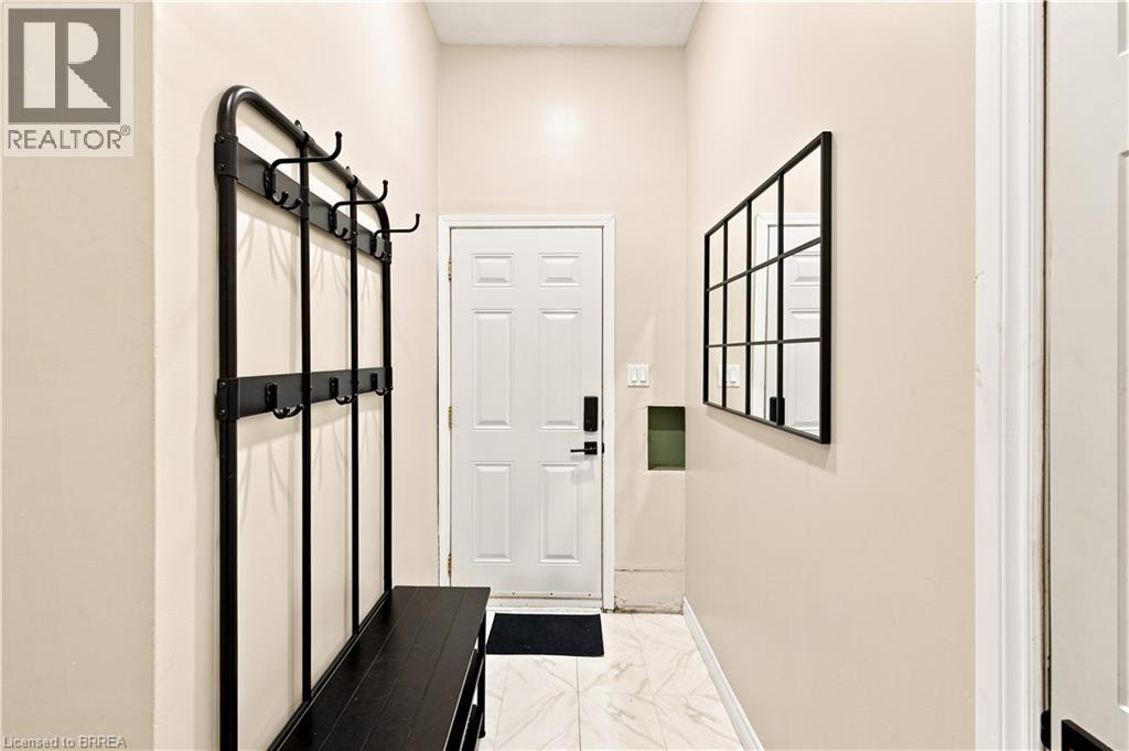 45 Argyle Avenue Property Photo 4