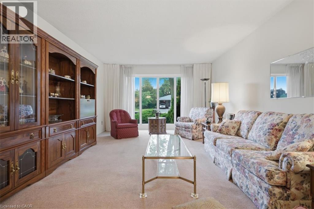 1167 Saturnia Crescent Property Photo 7