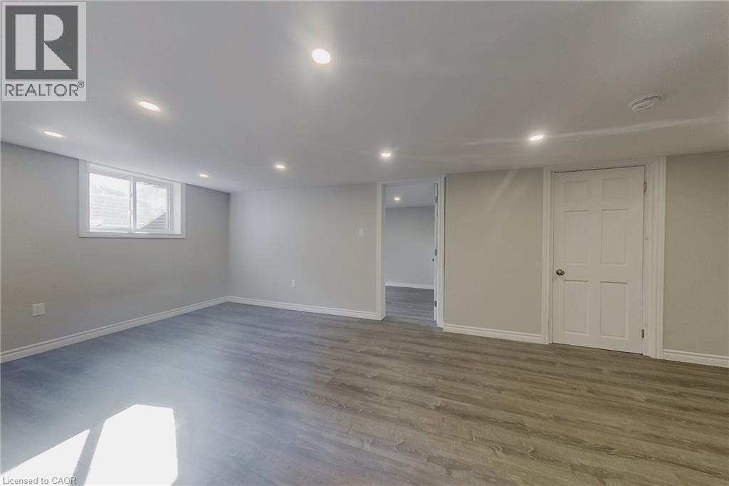 212 Doon Road Property Photo 38