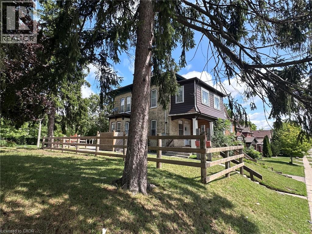10 Shanley Street Property Photo 4