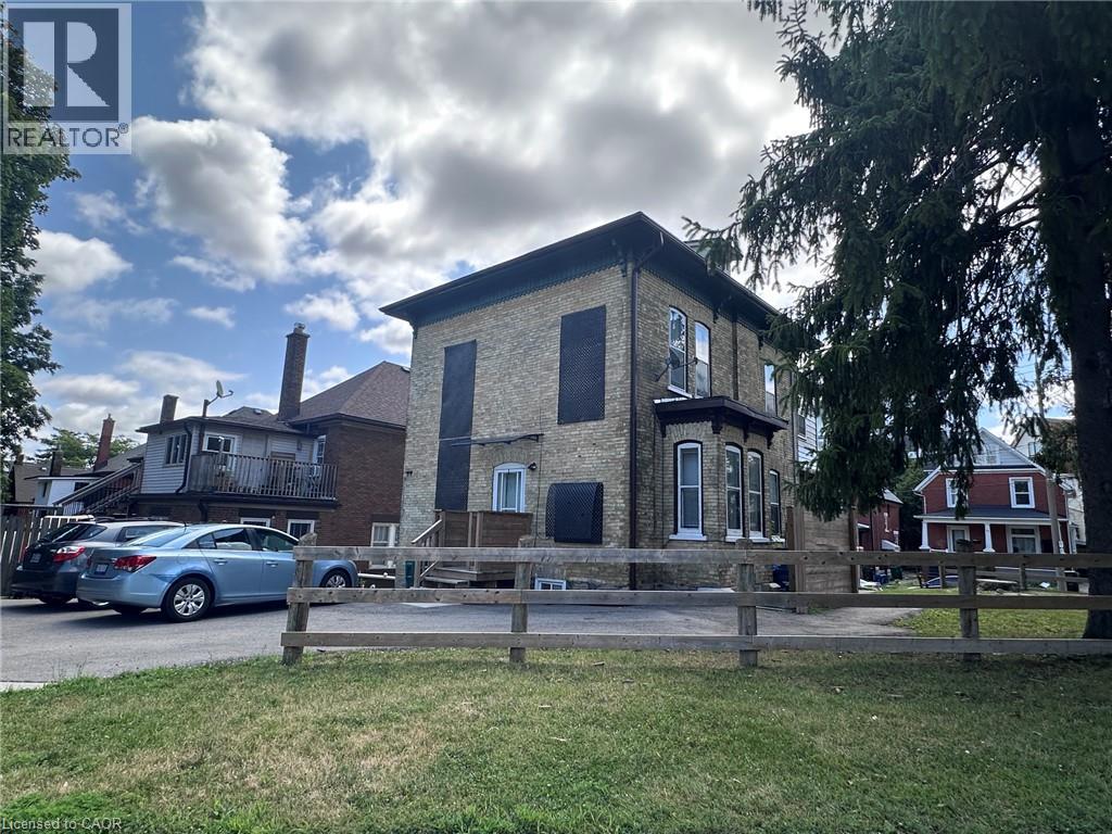 10 Shanley Street Property Photo 7