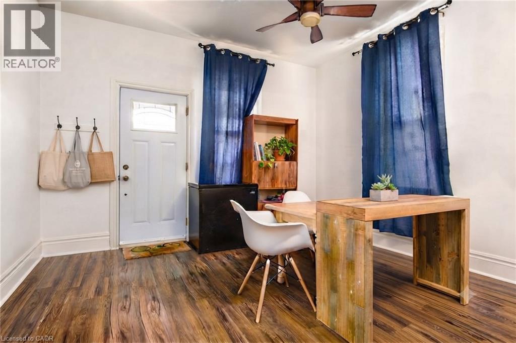 10 Shanley Street Property Photo 25