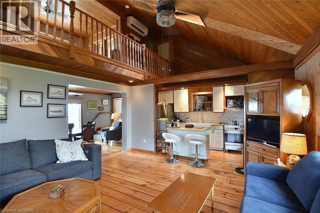 24 Winger Bay Lane Property Photo 8