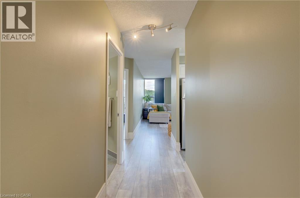3227 King Street E Unit# 409 Property Photo 19
