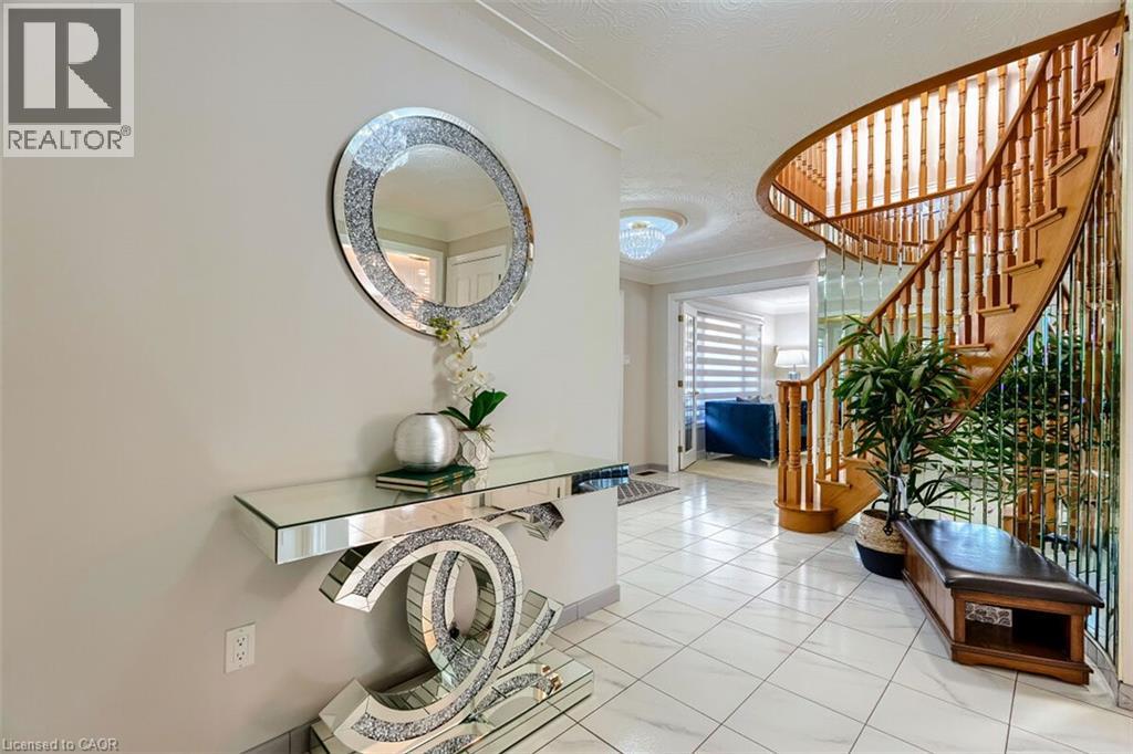 16 Vogue Court Property Photo 4