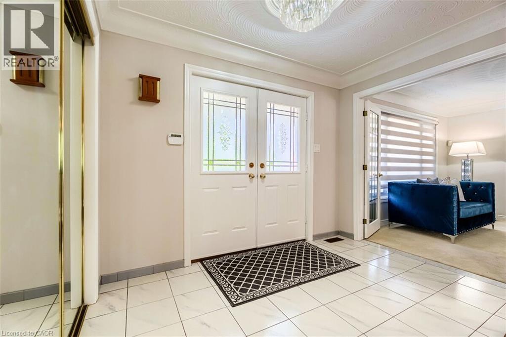 16 Vogue Court Property Photo 5