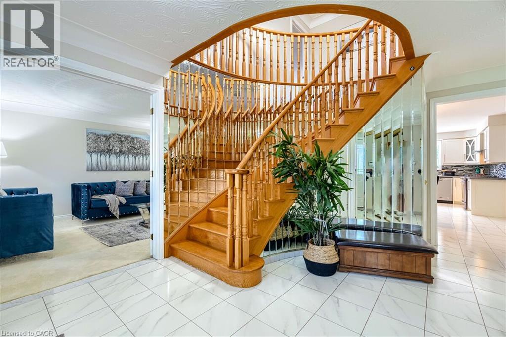 16 Vogue Court Property Photo 6