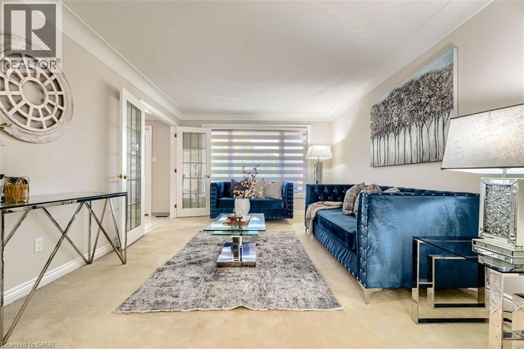 16 Vogue Court Property Photo 8