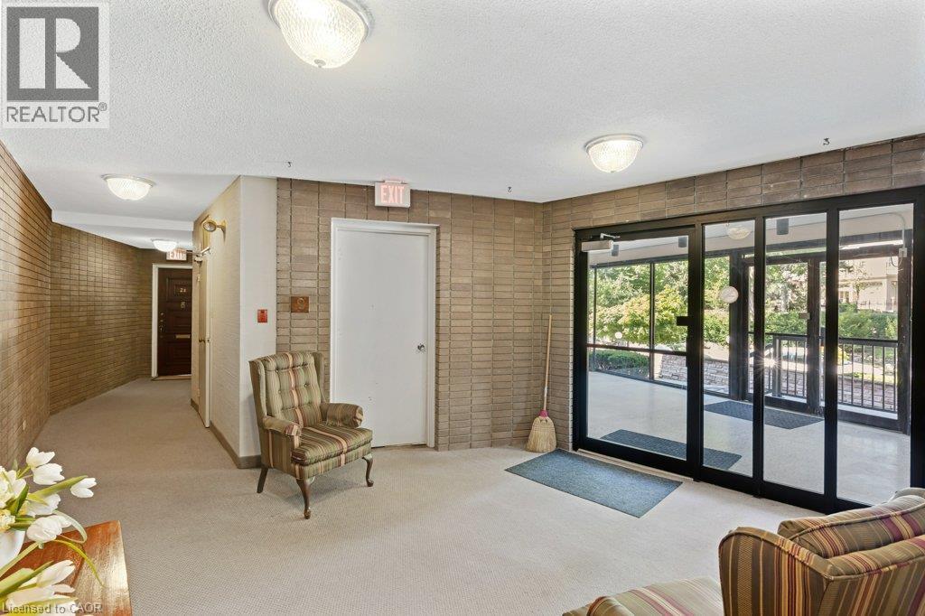 26 Wentworth Avenue Unit# 2 S Property Photo 5