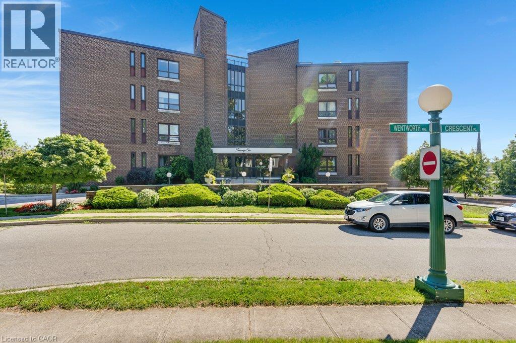26 Wentworth Avenue Unit# 2 S Property Photo 39