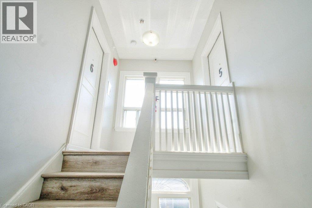 81 Gibson Avenue Unit# 5 Property Photo 6