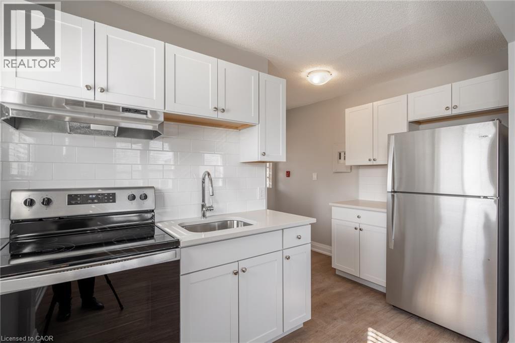 81 Gibson Avenue Unit# 5 Property Photo 10
