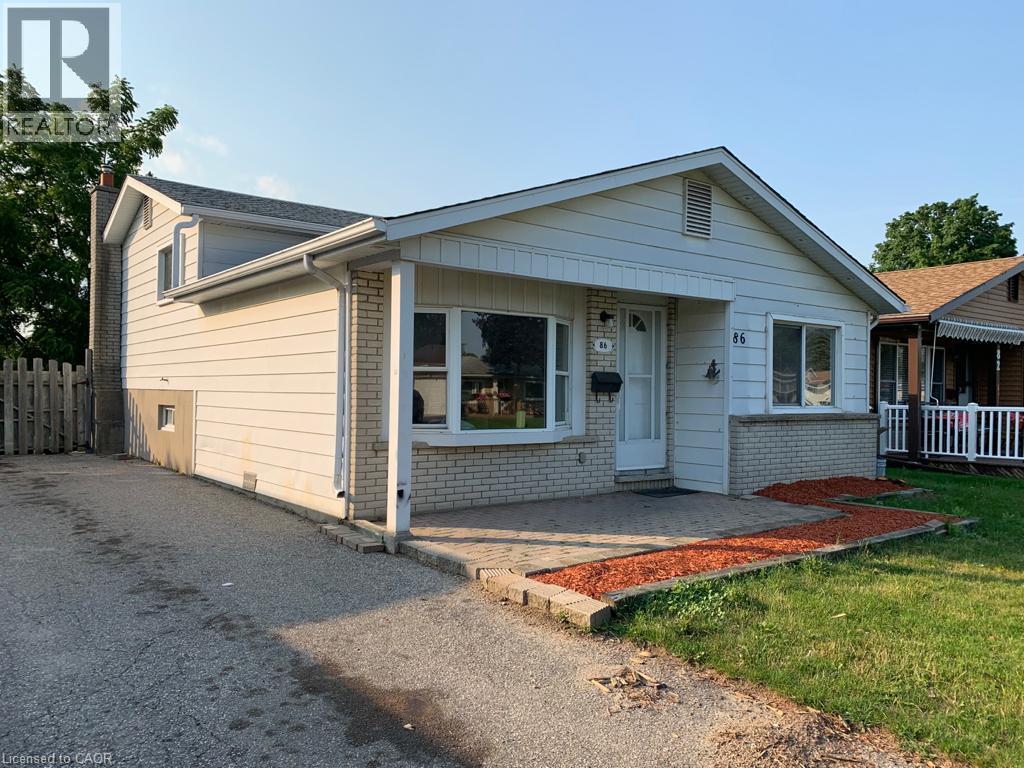 86 BELWOOD Crescent Property Photo 1