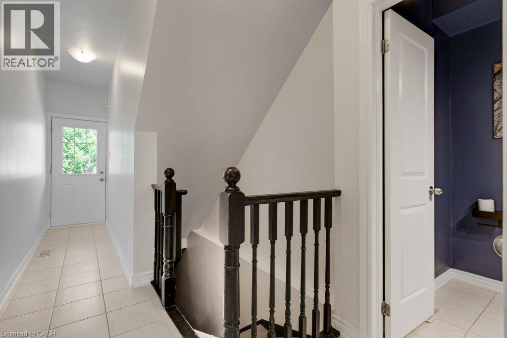 397 Westwood Drive Unit# B Property Photo 8