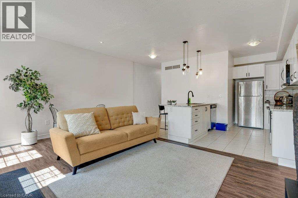 397 Westwood Drive Unit# B Property Photo 16