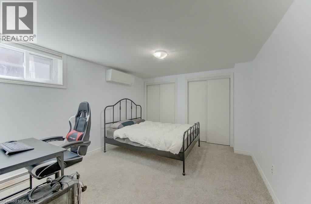 136 Dunsmere Drive Property Photo 16