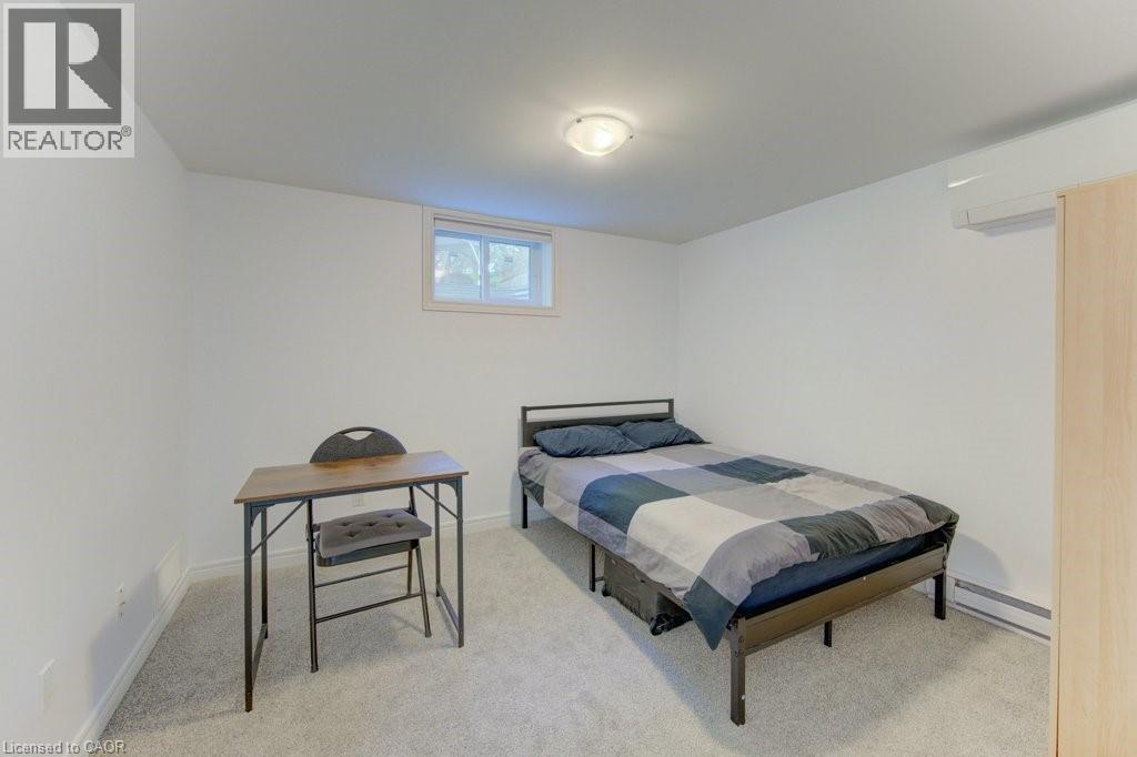 136 Dunsmere Drive Property Photo 17