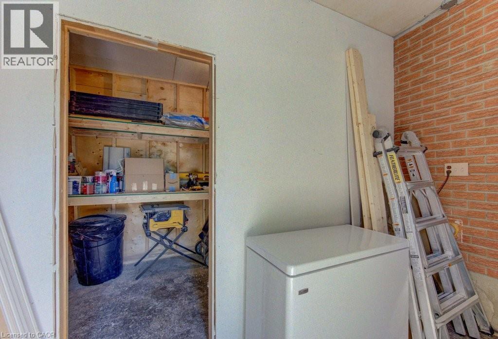 136 Dunsmere Drive Property Photo 20