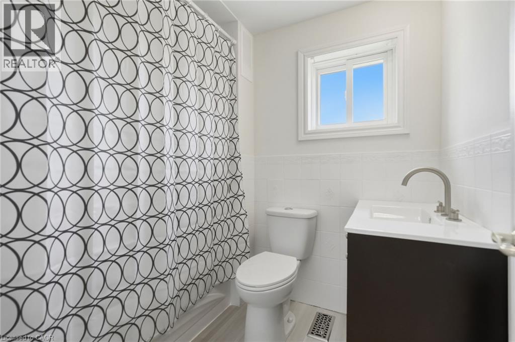 3 Prideaux Street Property Photo 23