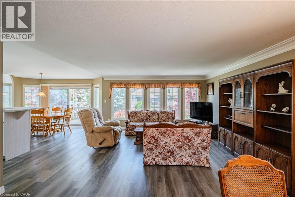 14 Aspen Lane Property Photo 9