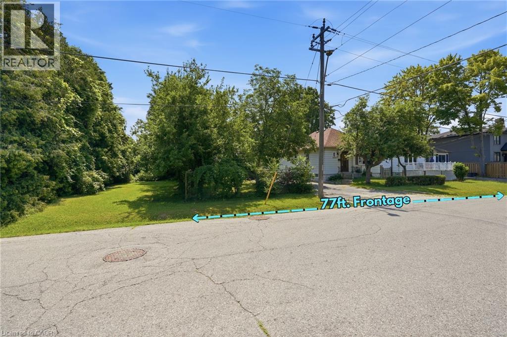 188 Troy Street Property Photo 1