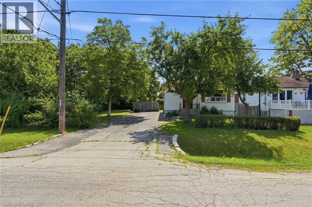 188 Troy Street Property Photo 2