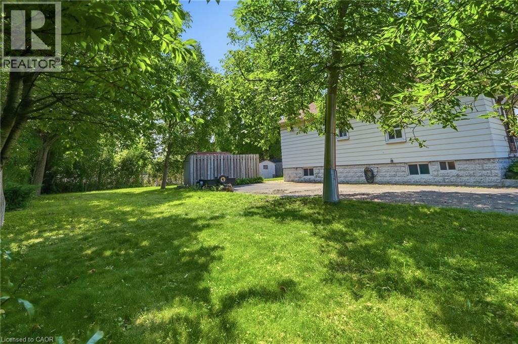 188 Troy Street Property Photo 5