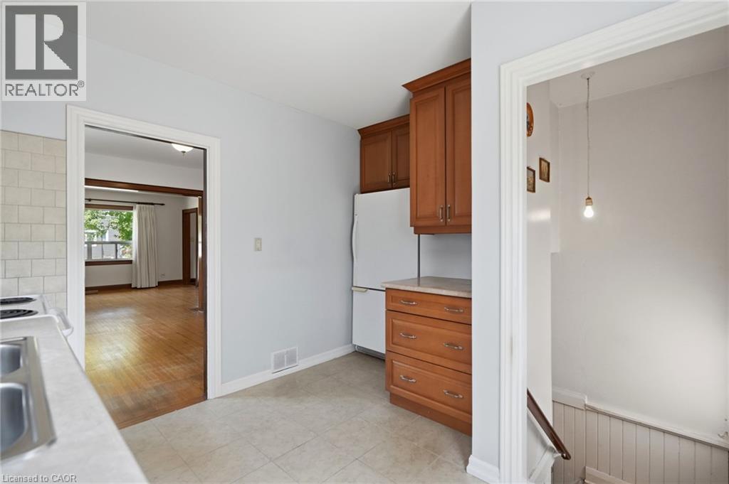 188 Troy Street Property Photo 19