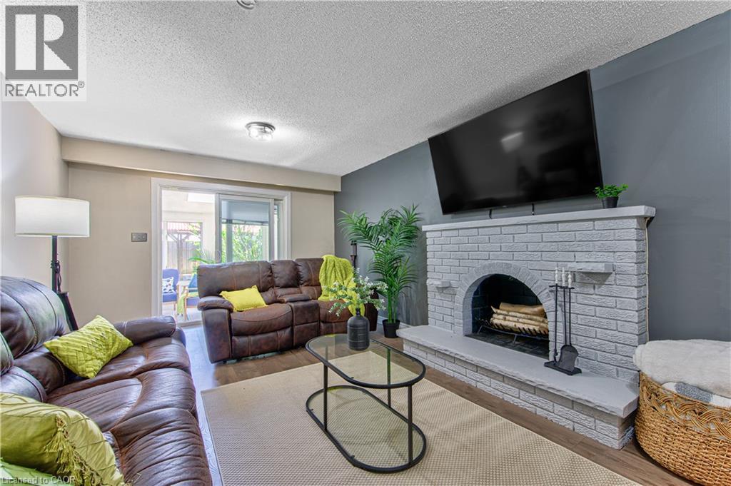 2560 Palisander Avenue Property Photo 20