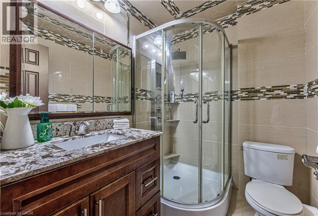2560 Palisander Avenue Property Photo 23