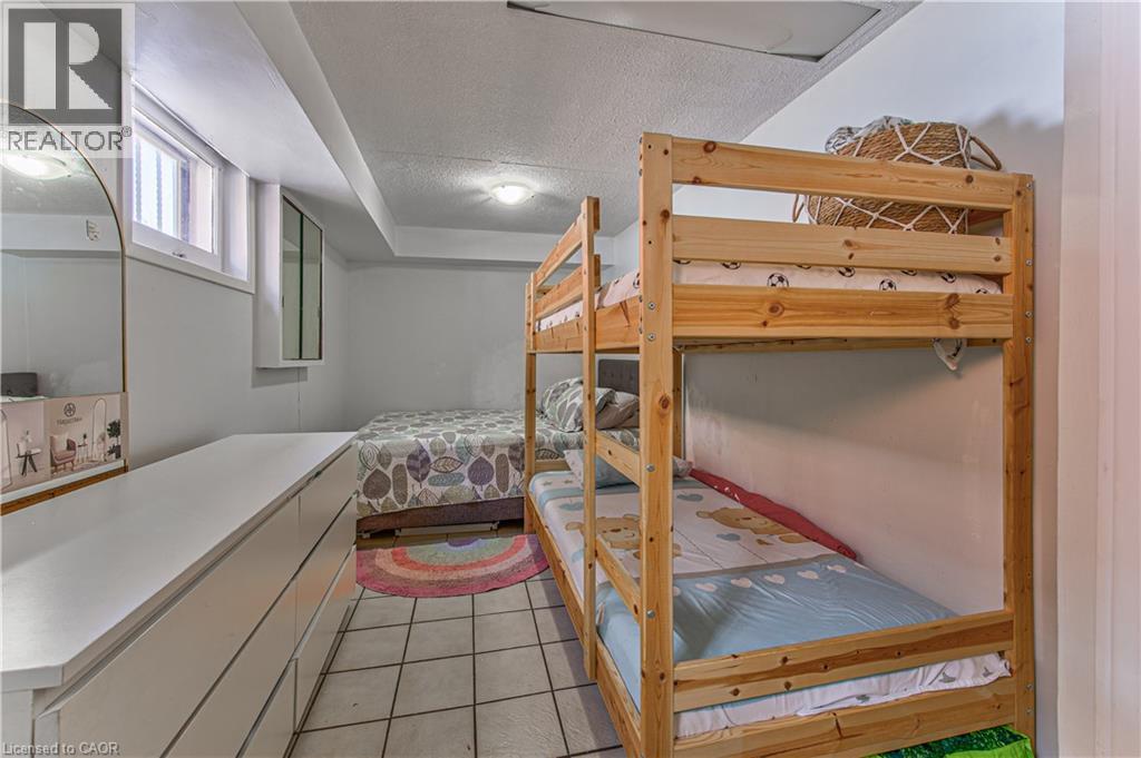 2560 Palisander Avenue Property Photo 27