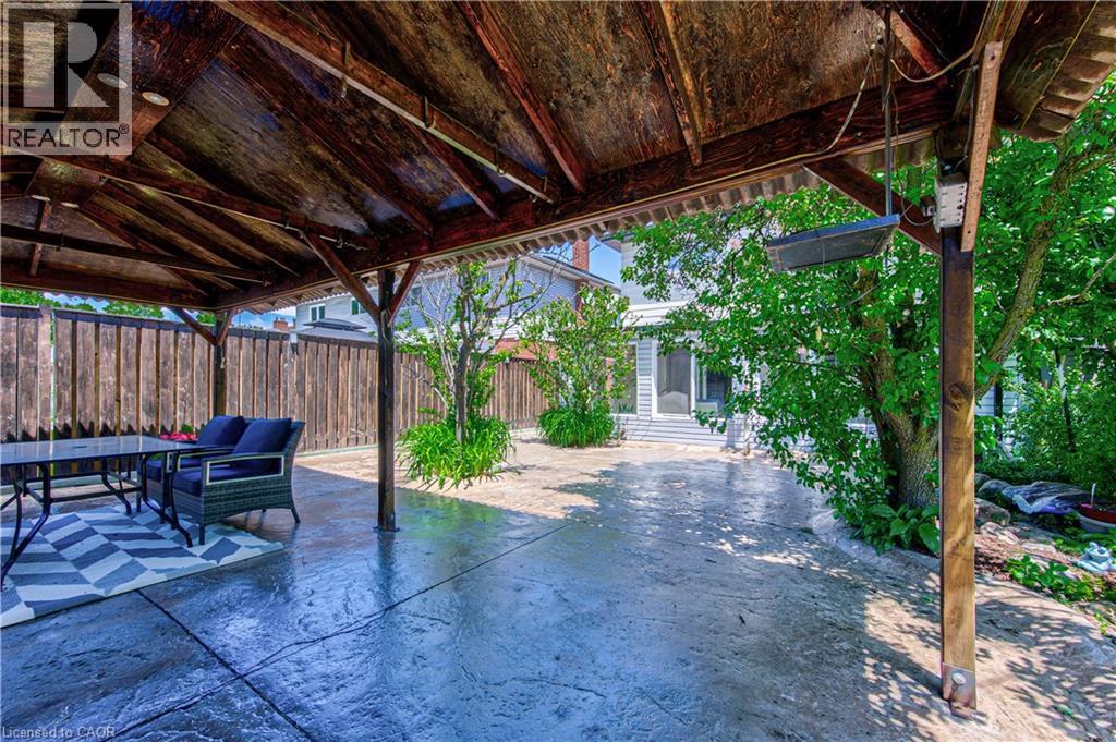 2560 Palisander Avenue Property Photo 41