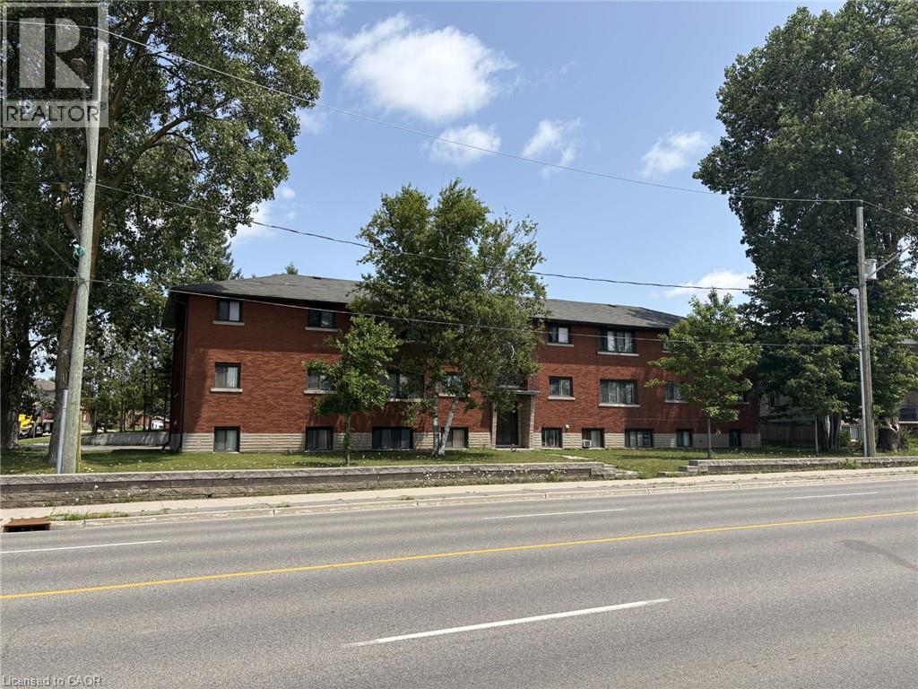 368 Weber Street W Property Photo 2
