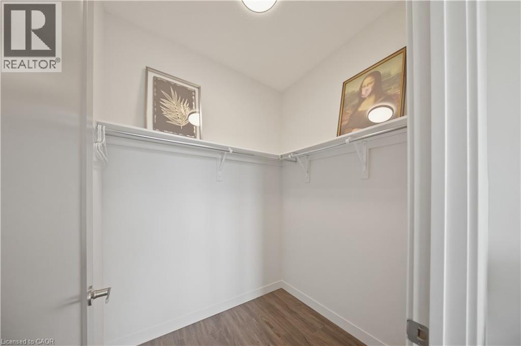 1055 E Weber Street E Unit# 304 Property Photo 8