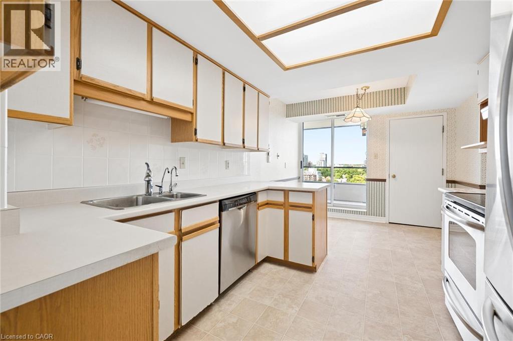 4 Willow Street Unit# 1101 Property Photo 17