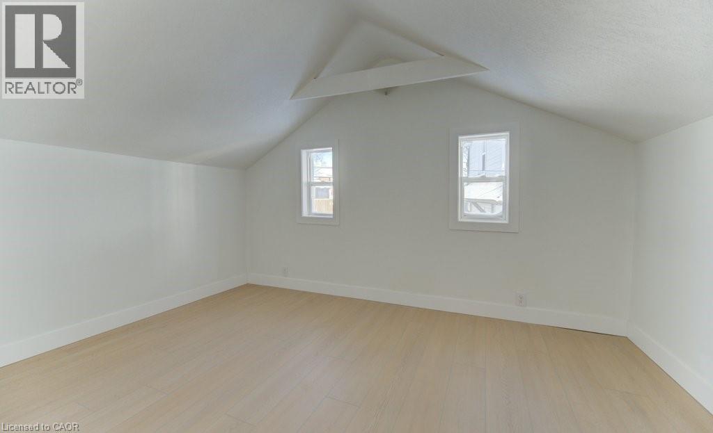 190 Lancaster Street E Property Photo 8