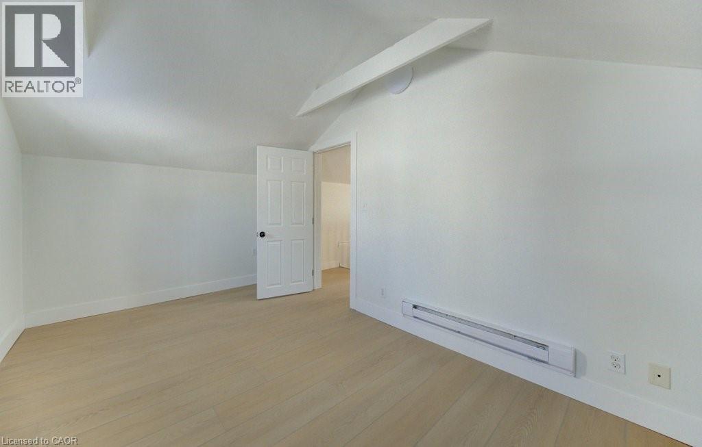 190 Lancaster Street E Property Photo 10