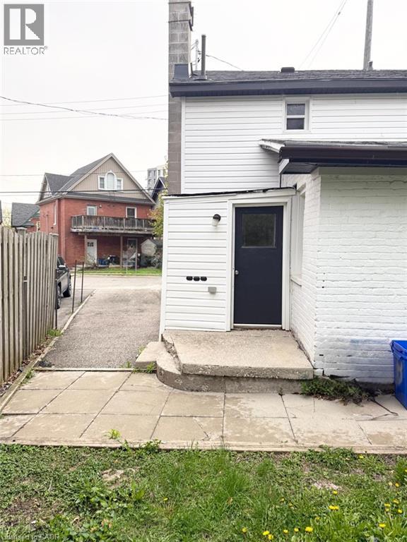 190 Lancaster Street E Property Photo 28