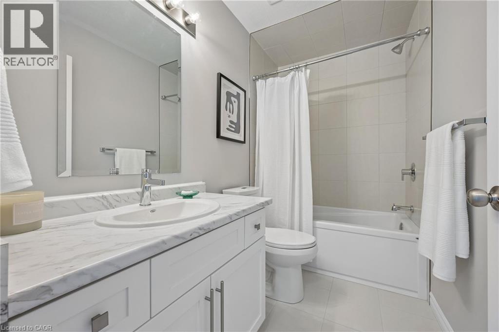 8 Oat Lane Property Photo 21