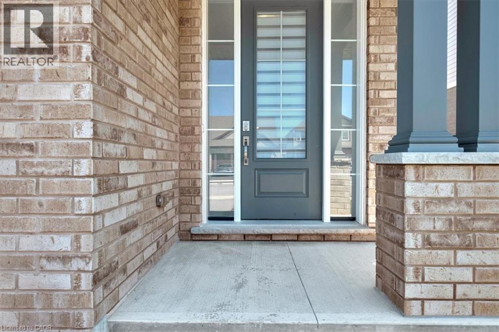 9338 White Oak Avenue Property Photo 3