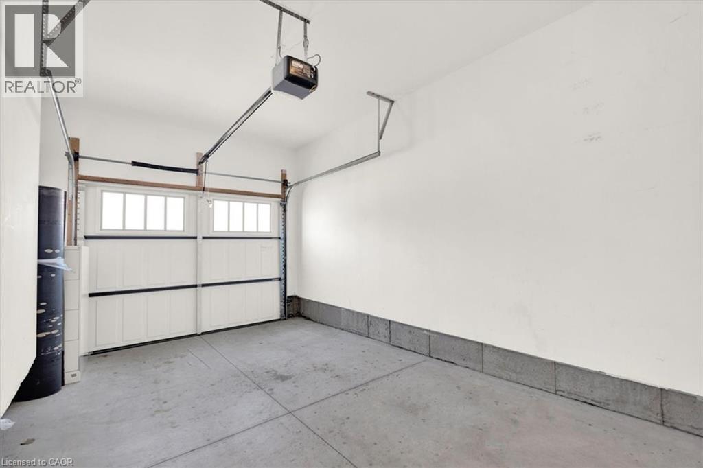 9338 White Oak Avenue Property Photo 36