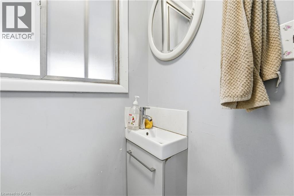29 Branchton Road Property Photo 15
