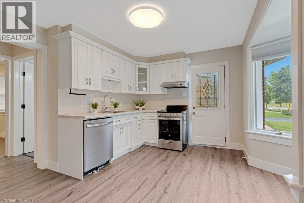 290 Melrose Avenue Property Photo 3