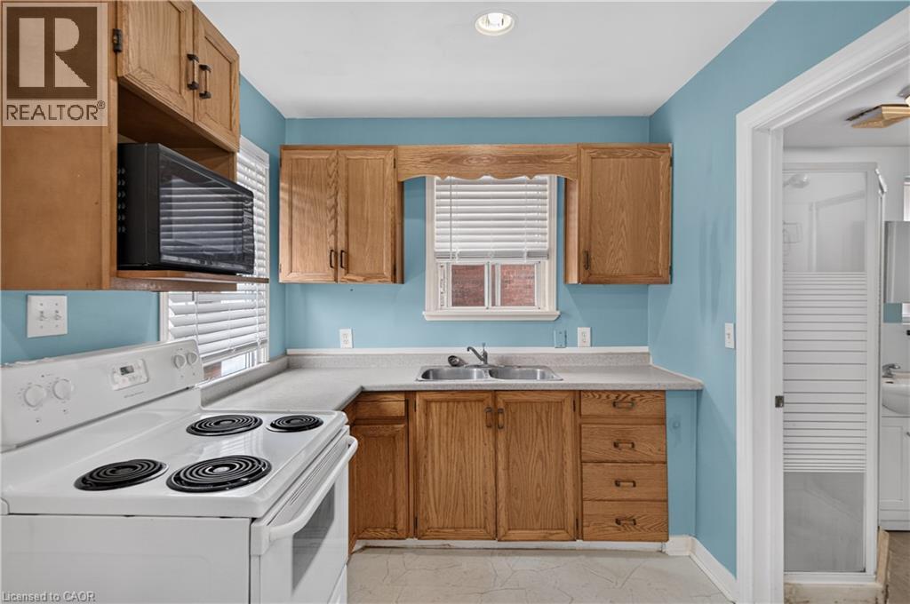 250 Murray Street Property Photo 9