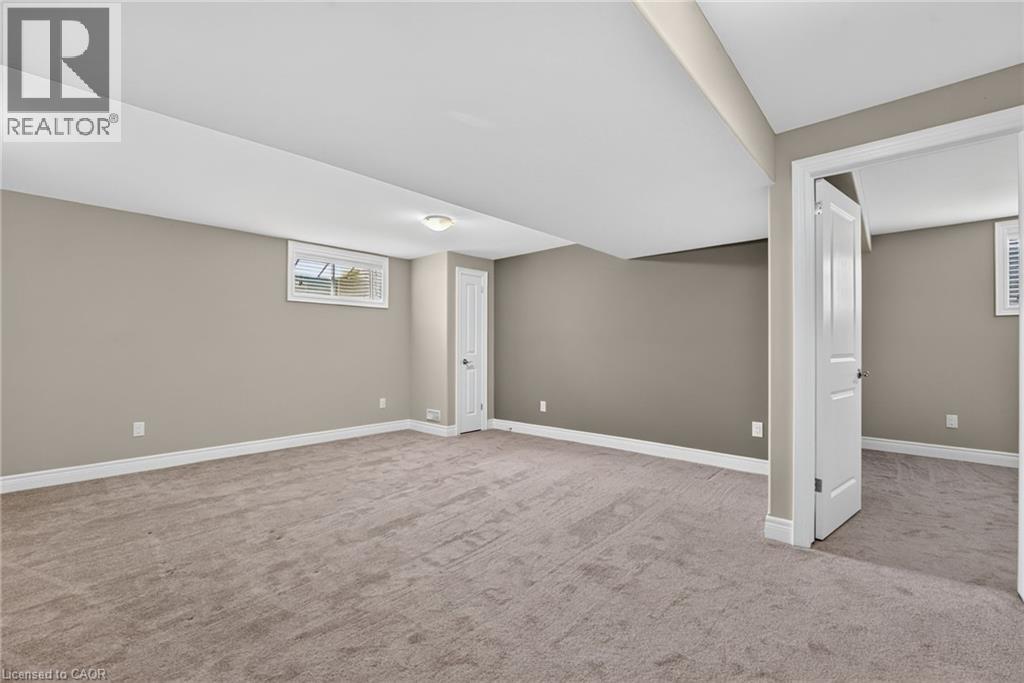 25 Richard Crescent Property Photo 24