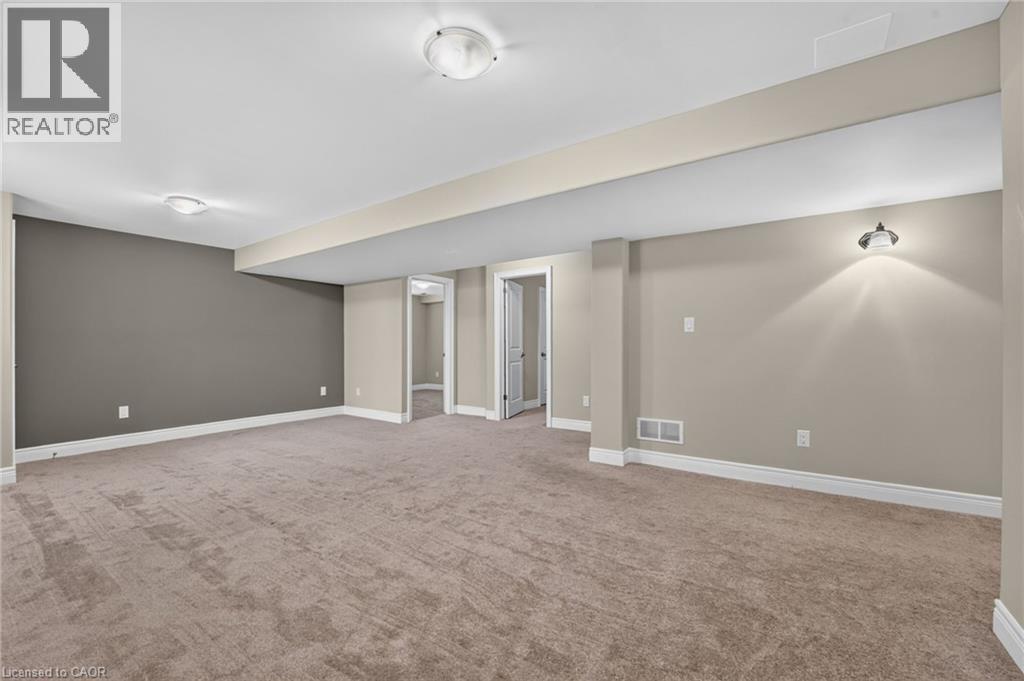 25 Richard Crescent Property Photo 25