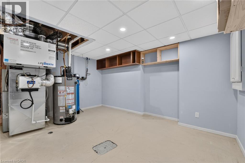 25 Richard Crescent Property Photo 32