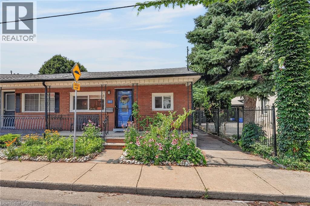 187 Ray Street N Photo de la propriété 1